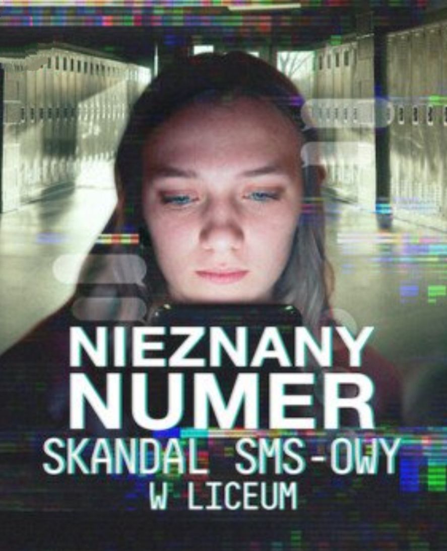Recenzja serialu dokumentalnego „Nieznany numer: Skandal SMS-owy w liceum” – wstrząsająca lekcja dla rodziców 1